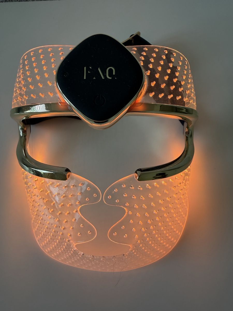 Foreo Soins du visage: FOREO FAQ 202 led mask – D'occasion à Uster par b4x_ric 2