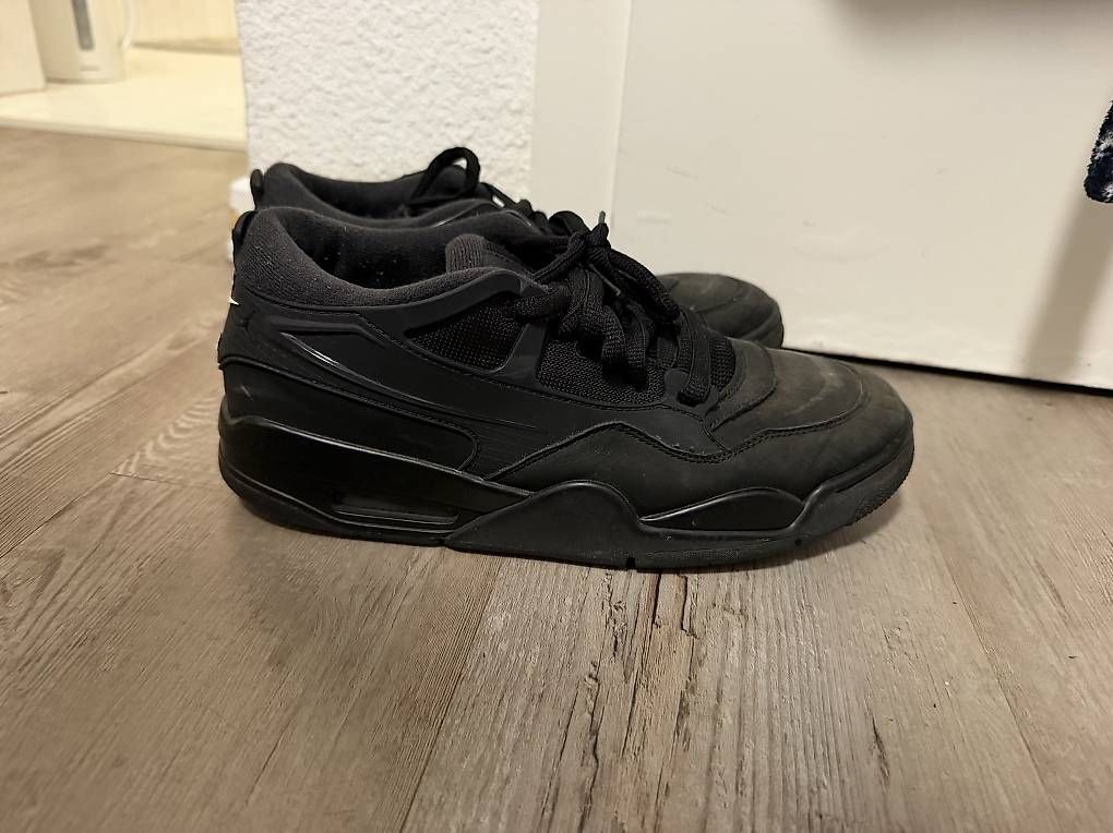 Scarpe da uomo: Chaussure Nike - Jordan – Usato da La Croix (Lutry) venduto da ize_tts8 1