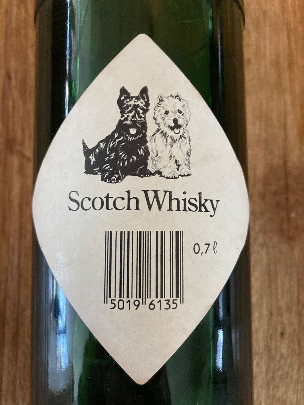 Bevande alcoliche: Black and White Scotch Whisky von ca 1985 – Nuovo (secondo la descrizione) da Roggwil BE venduto da Maui2000 3