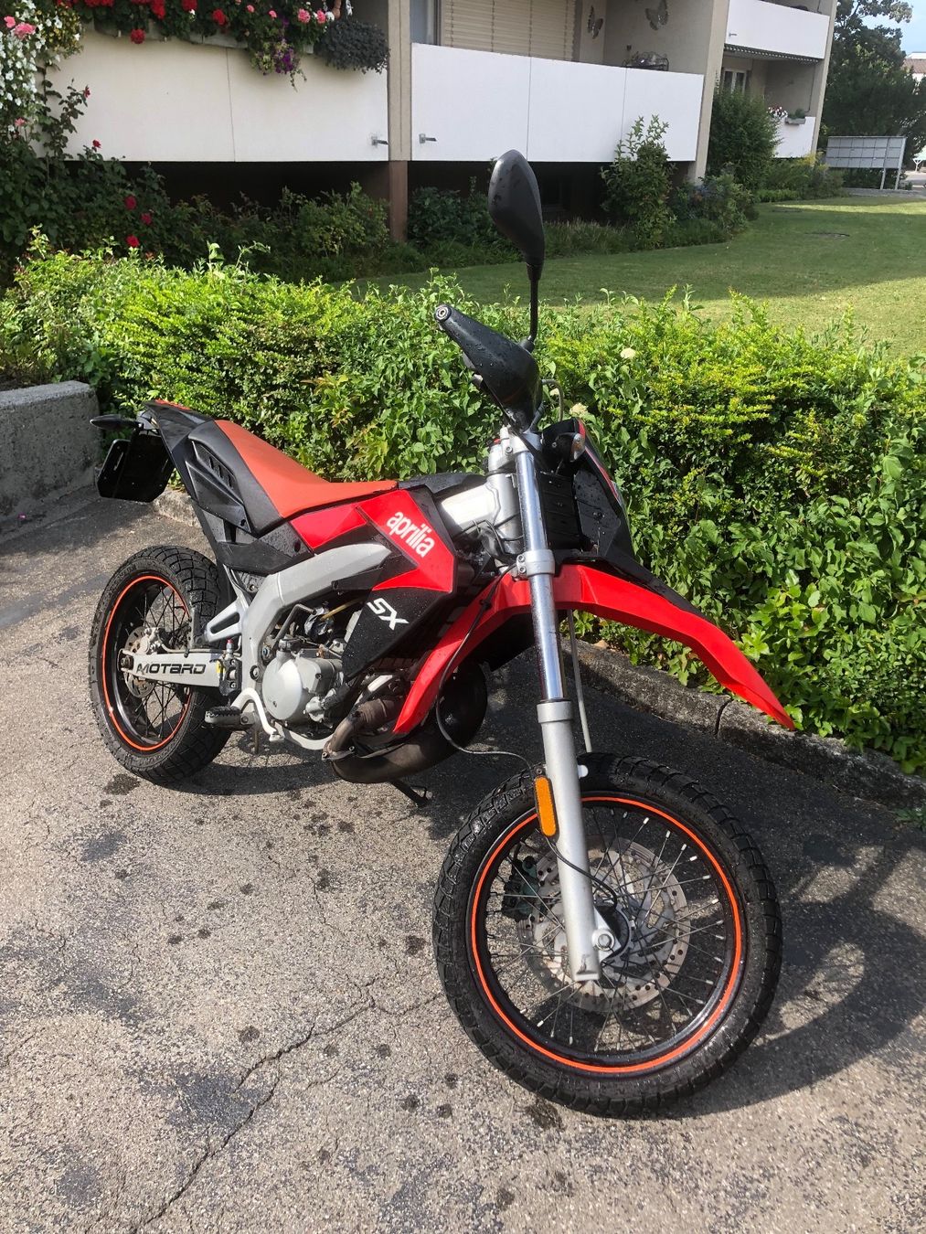 Aprilia Strasse: Aprilia SX 50 – Gebraucht aus Gwatt (Thun) von