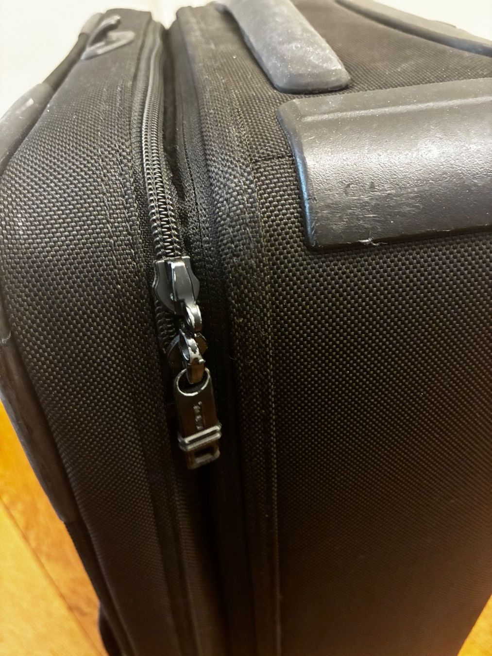 Tumi Valigie: TUMI Handgepäck-Koffer in Schwarz – Usato da Zürich venduto da jea_hzs7 7