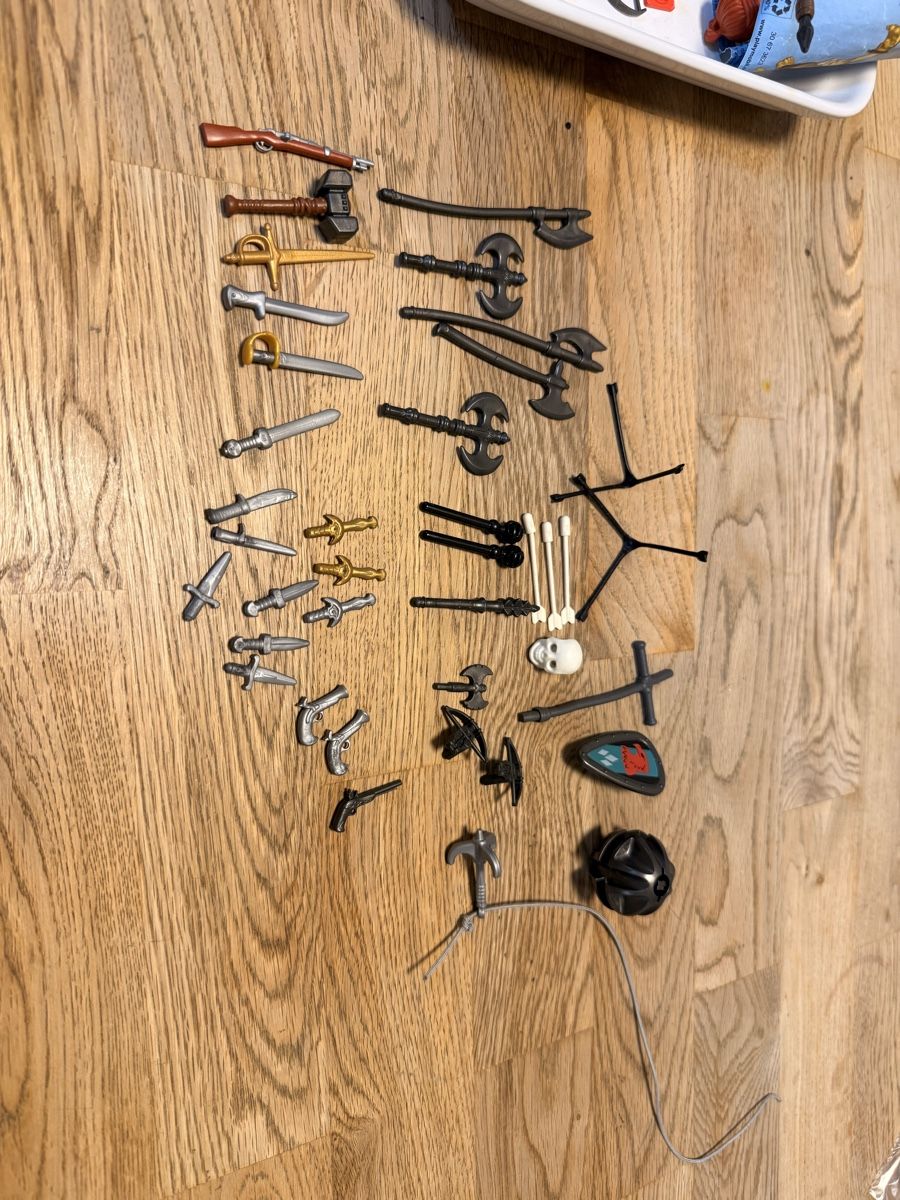 Playmobil Spielzeuge: Playmobil Waffen – Gebraucht aus Zürich von amicitia_77 1