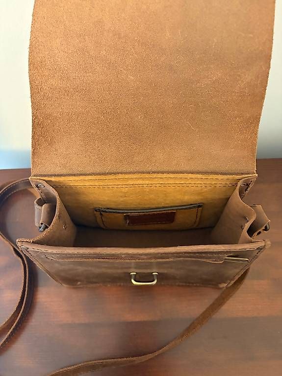Sacs: Ledertasche braun – D'occasion à Basel par yet_7svp 2