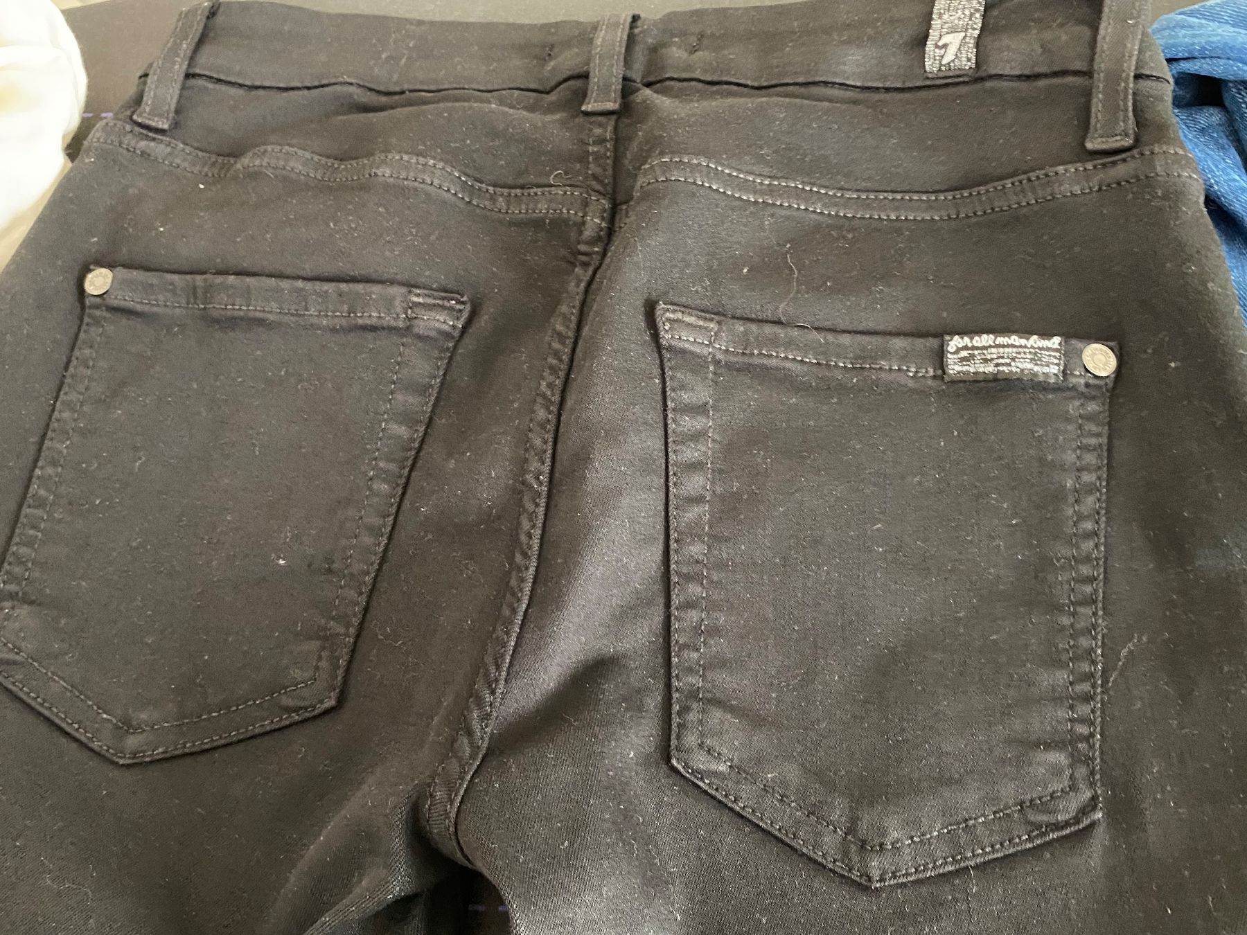Jeans: Jeans 7 schwarz Grösse 27 – Usato da Sulzbach venduto da mar_27 1