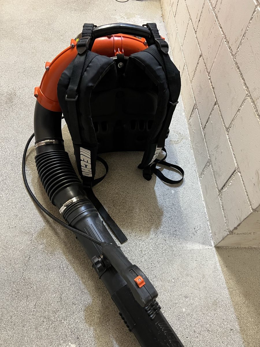 Laubbläser & Laubsauger: Laubbläser Echo PB 770  – Gebraucht aus Regensdorf von fadi.o 4