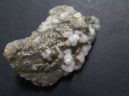 Eine Rare Pyrit Calcit Stufe von Via Mala