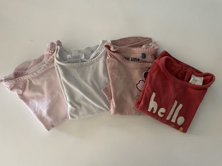 Lot de 4 t-shirt manches longues taille 68