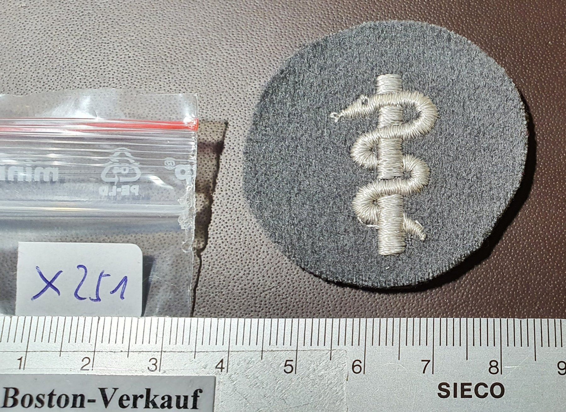Placchette & Badge: X251 - Patch Abzeichen Feuwerwehr oder Militär Armee – Usato da Reinach BL venduto da Boston-Verkauf 2
