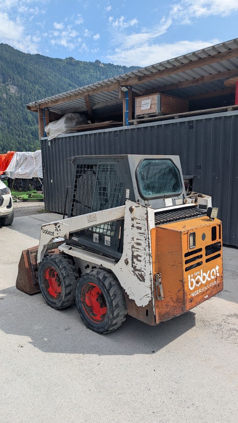 Bobcat Chargeur de ferme: Bobcat 553 BJ 1996 – D'occasion à Valens par oly006 2