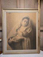 Edle, gerahmte Mutter Maria mit Jesuskind