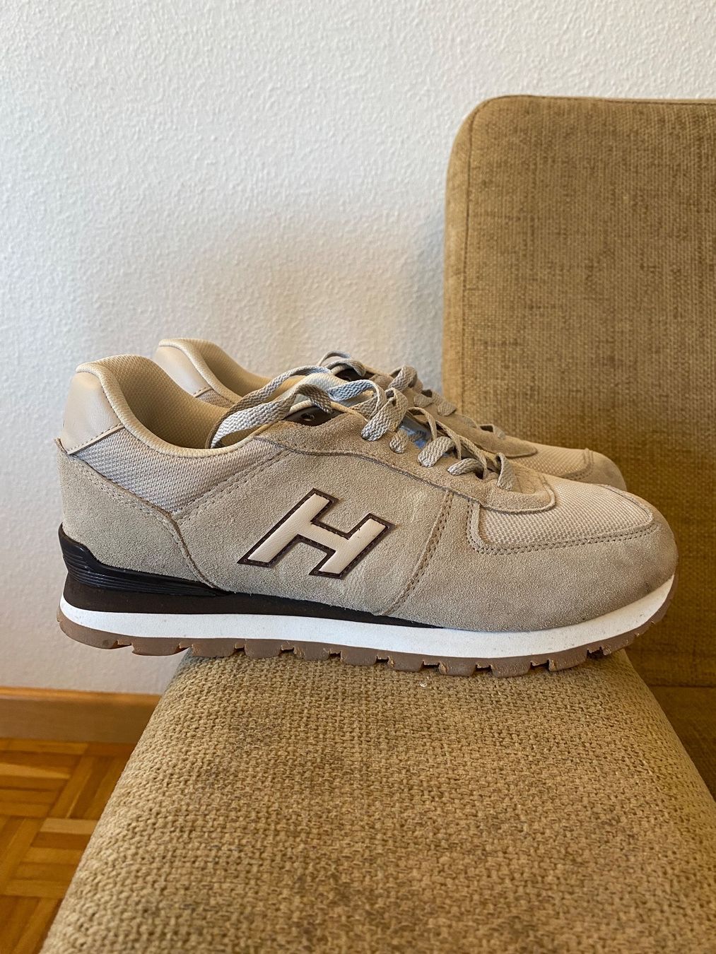 Scarpe da uomo: Sneakers / Sportschuhe – Nuovo (secondo la descrizione) da Pratteln venduto da OzeanMen
