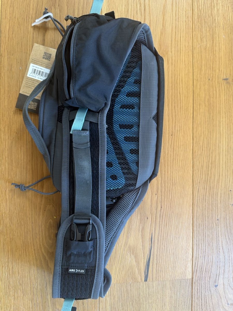 Evoc Zaini: Hüfttasche Evoc Hip Pack Pro 3 - NEU – Nuovo (secondo la descrizione) da Muri AG venduto da User_One 1