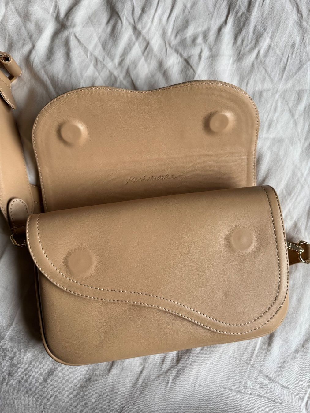 Borse da donna: Ledertasche beige neu – Nuovo e nell'imballaggio originale da Hombrechtikon venduto da mha_m5kx 4