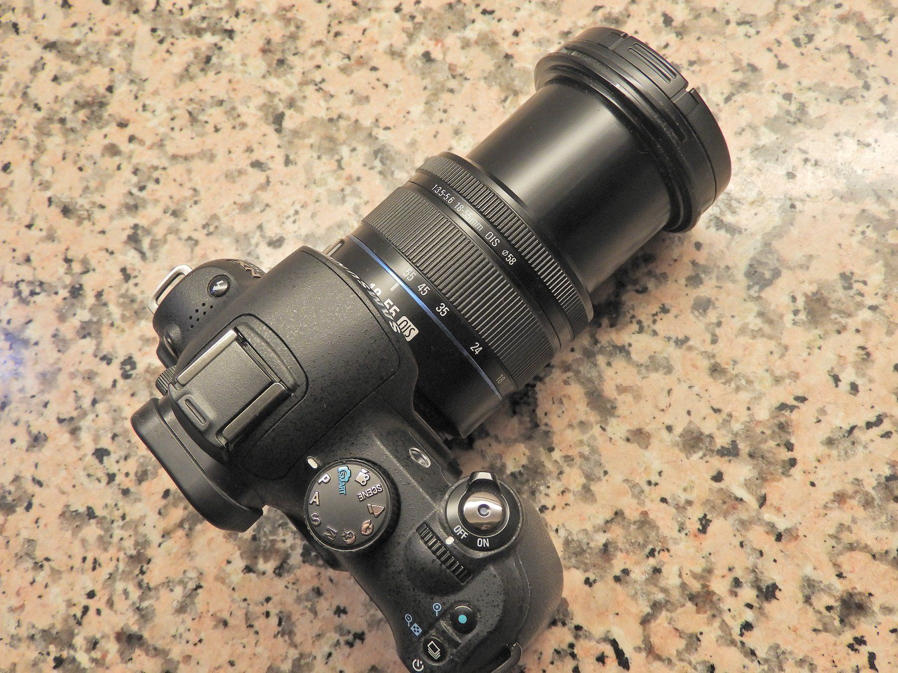Samsung Appareil photo: SAMSUNG NX-10 – D'occasion à Eglisau par EGLISAU1960 4