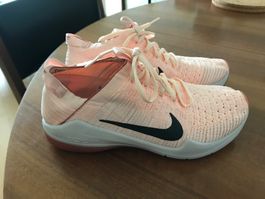 Nike Sneakers neu Gr. 37.5