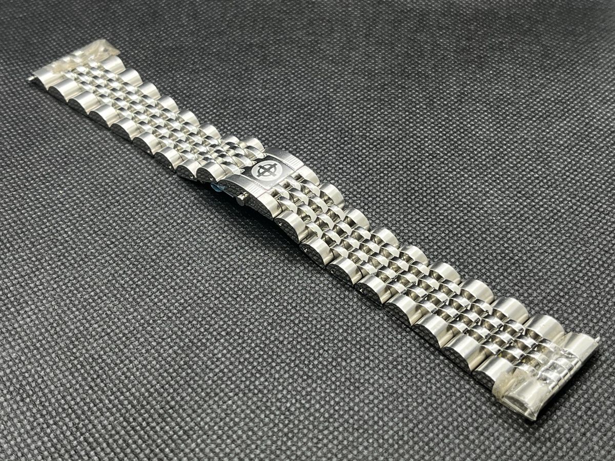 Bracciali & Braccialetti: Bracciale originale Zodiac – Nuovo (secondo la descrizione) da Pregassona venduto da TheWatchClub