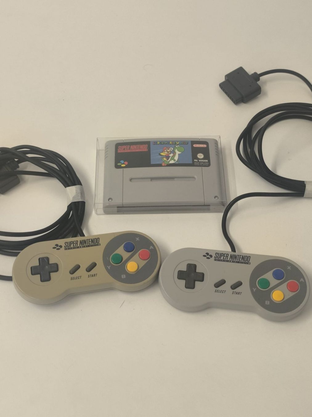 Nintendo Console: Super Nintendo | 2 Controller et Super Mario – Usato da Conthey venduto da costafrederico 4