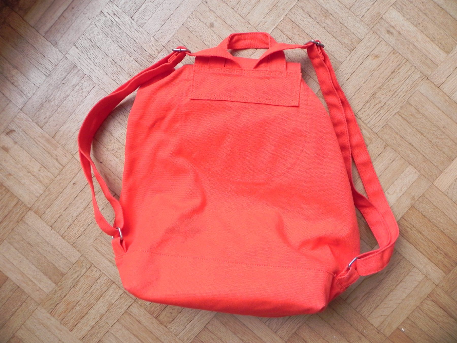 Baggu Zaini: Rucksack Baggu rot – Usato da Stallikon venduto da pcerny16 9