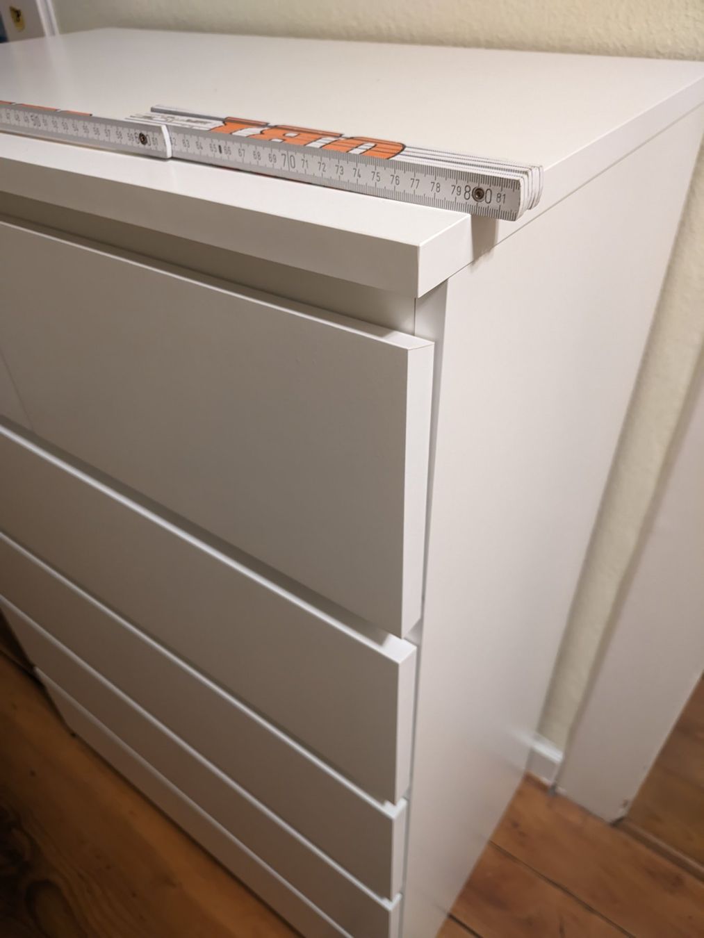 Ikea Cassettiere: Malm Schubladenschrank – Usato da Basel venduto da gas_sg2l 2