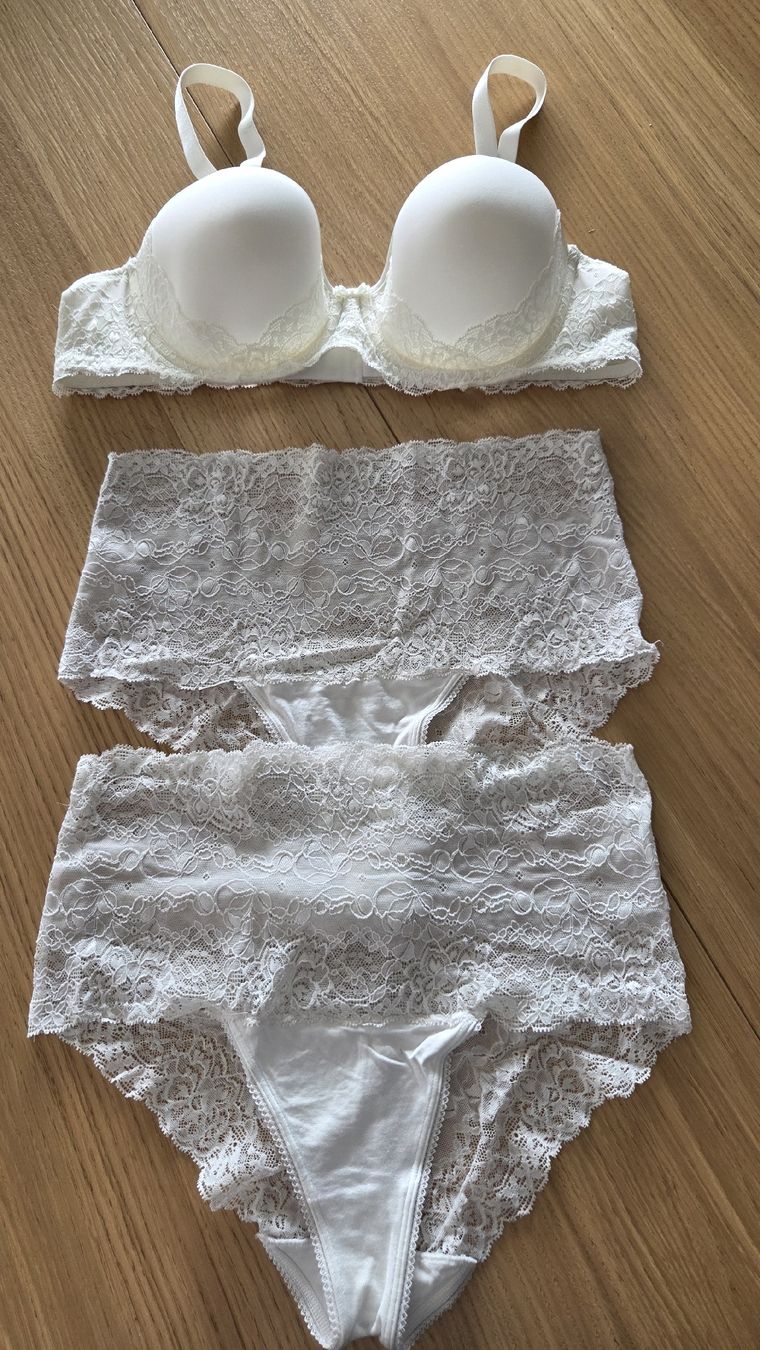 Calida Autres dessous: Calida parure 3 pces  – D'occasion à Le Pâquier-Montbarry par Gruyere77