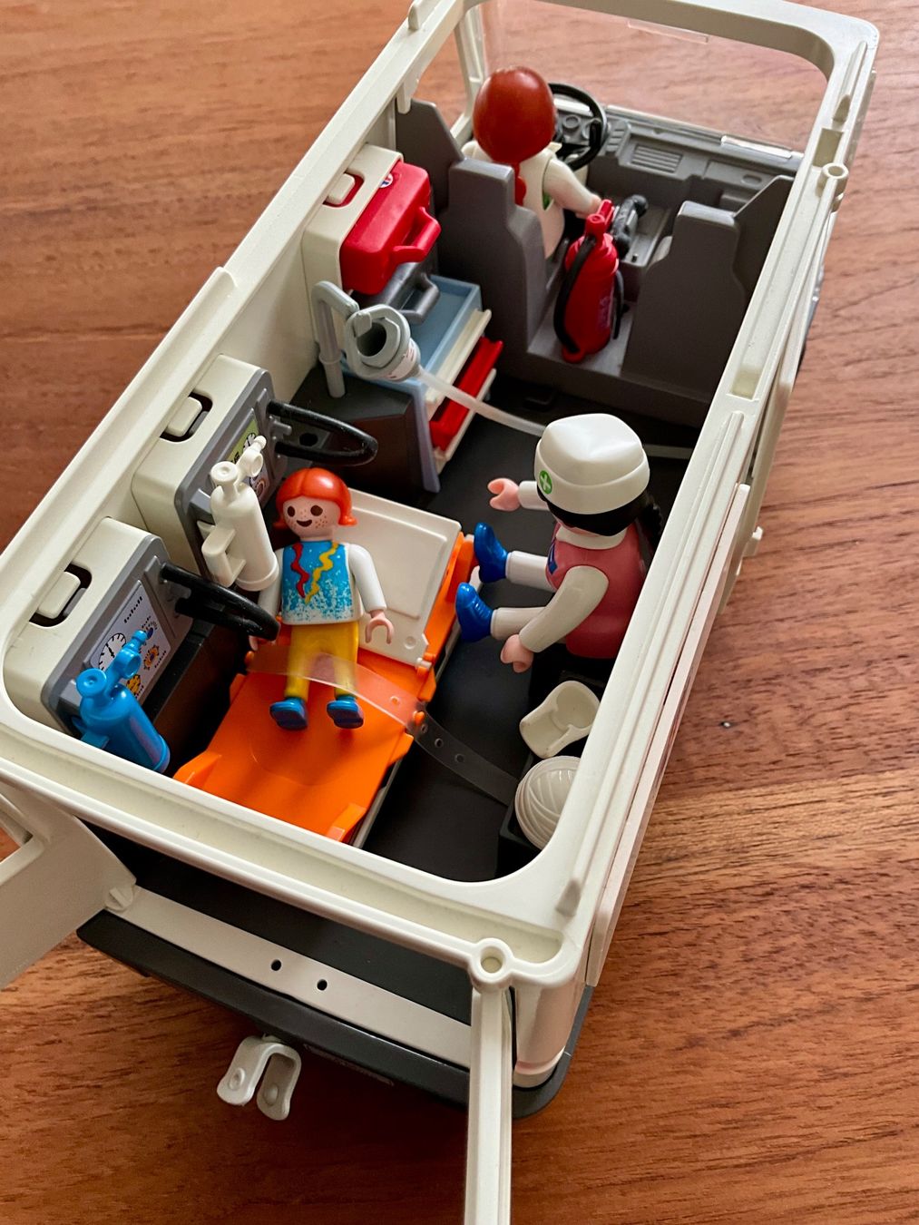 Playmobil Spielzeuge: Playmobil Rettungswagen mit Blaulicht – Gebraucht aus Davos Clavadel von panorama01 2