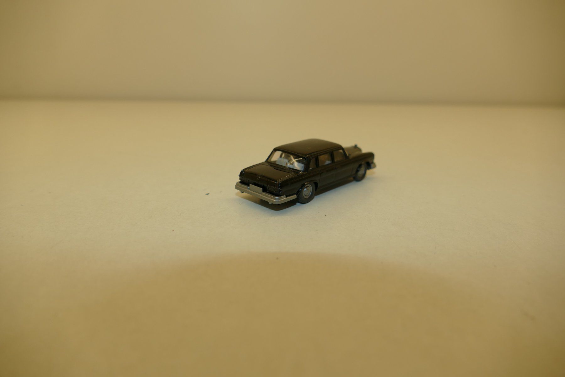 Wiking Modellini d'auto: Wiking 1:87: Mercedes Benz 600 – Nuovo (secondo la descrizione) da Niederhasli venduto da rail-duerst 2