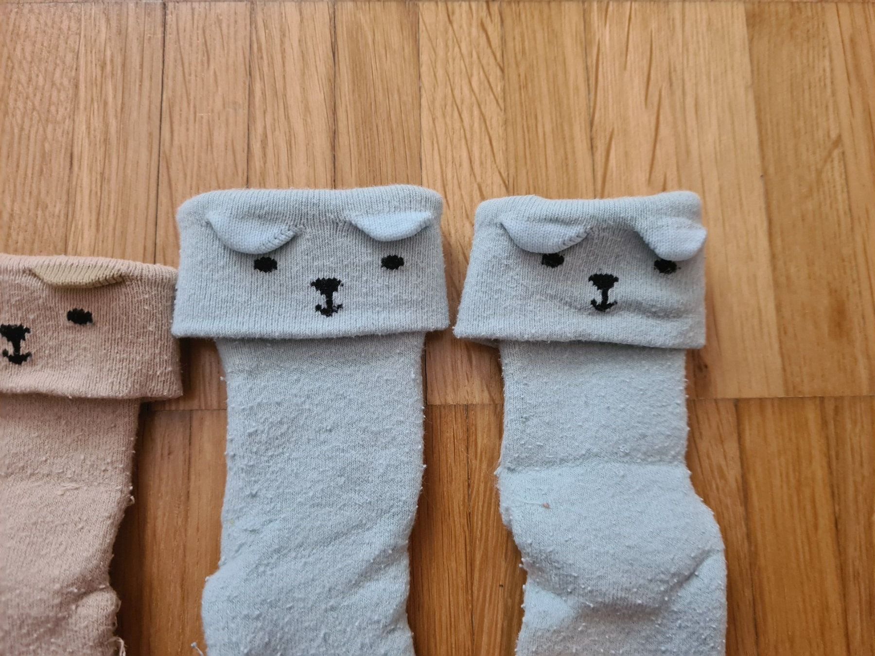 Socken für Kinder: LINDEX Babysocken Gummisohle 2 Stk. – Gebraucht aus Jona von Good_luck_ 2