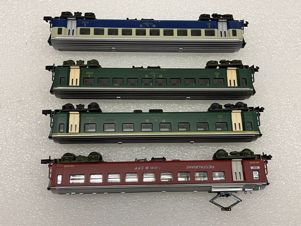 Arnold Modelleisenbahnen: Arnold N 3721/22: Personenwagenset BLS mit Speisewagen SBB – Gebraucht aus Thun von retoolinoo 6