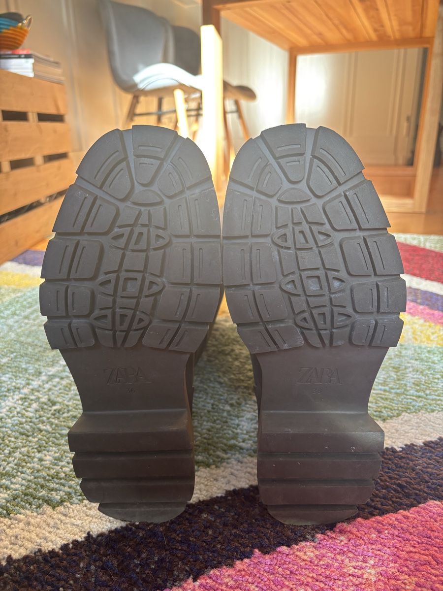 Zara Damenschuhe: Green Boots – Gebraucht aus Erlenbach ZH von Ma.Pi 5