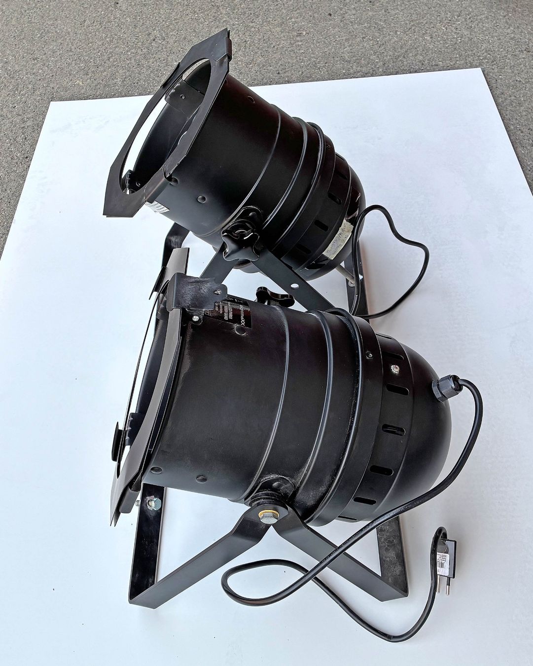Scheinwerfer: 2 Scheinwerfer LCD – Gebraucht aus Bäretswil von robsonantik 2