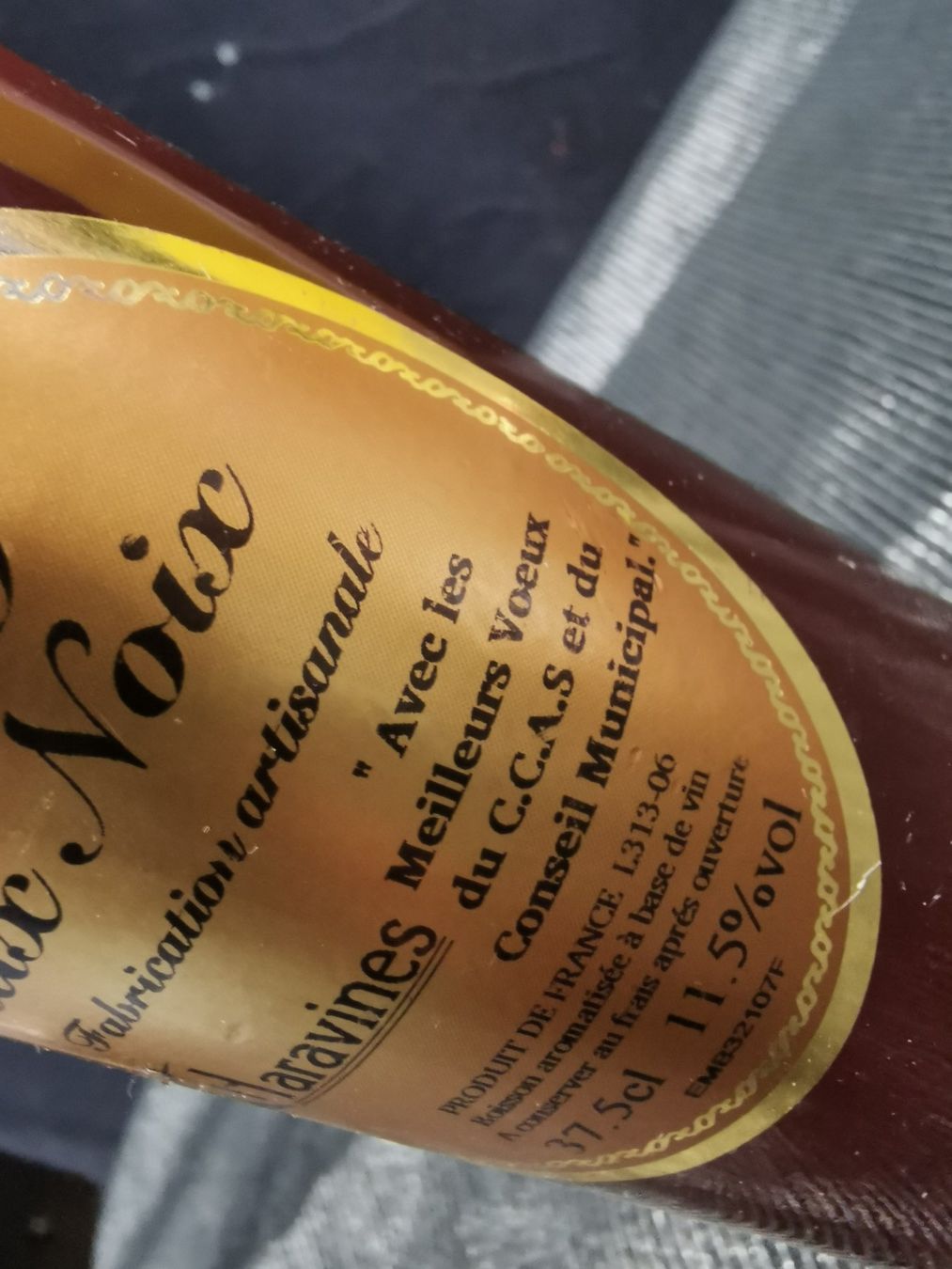 Bevande alcoliche: APÉRITIF AUX NOIX – Nuovo (secondo la descrizione) da Genève venduto da Leboucheoreilles 5