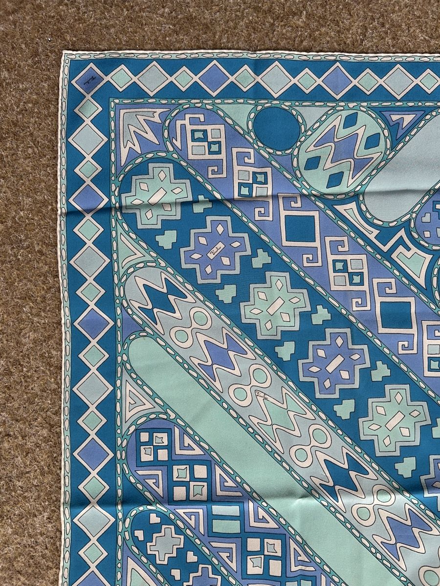 Foulards, Tücher & Schals: Foulard Seide Pucci – Neu (gemäss Beschreibung) aus Birsfelden von Exclusivity 2