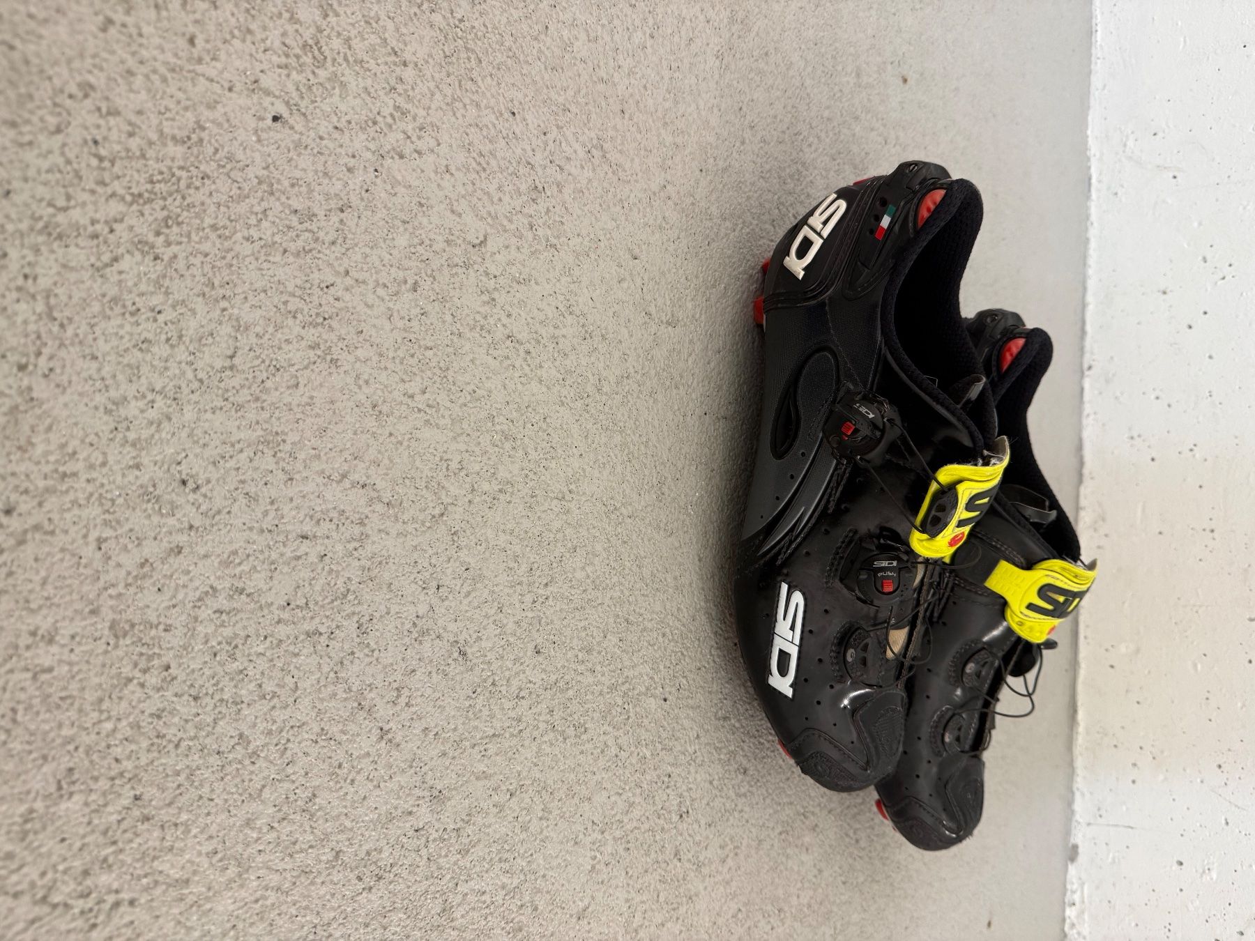 Scarpe da uomo: Rennrad Schuh Sidi Grösse 44 1/2 – Usato da Rotkreuz venduto da 74max 1