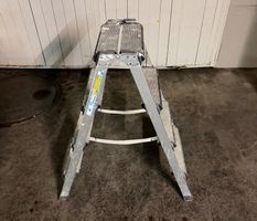Aluminium-Stehleiter ARIES, 4 Stufen, klappbar, gebraucht...