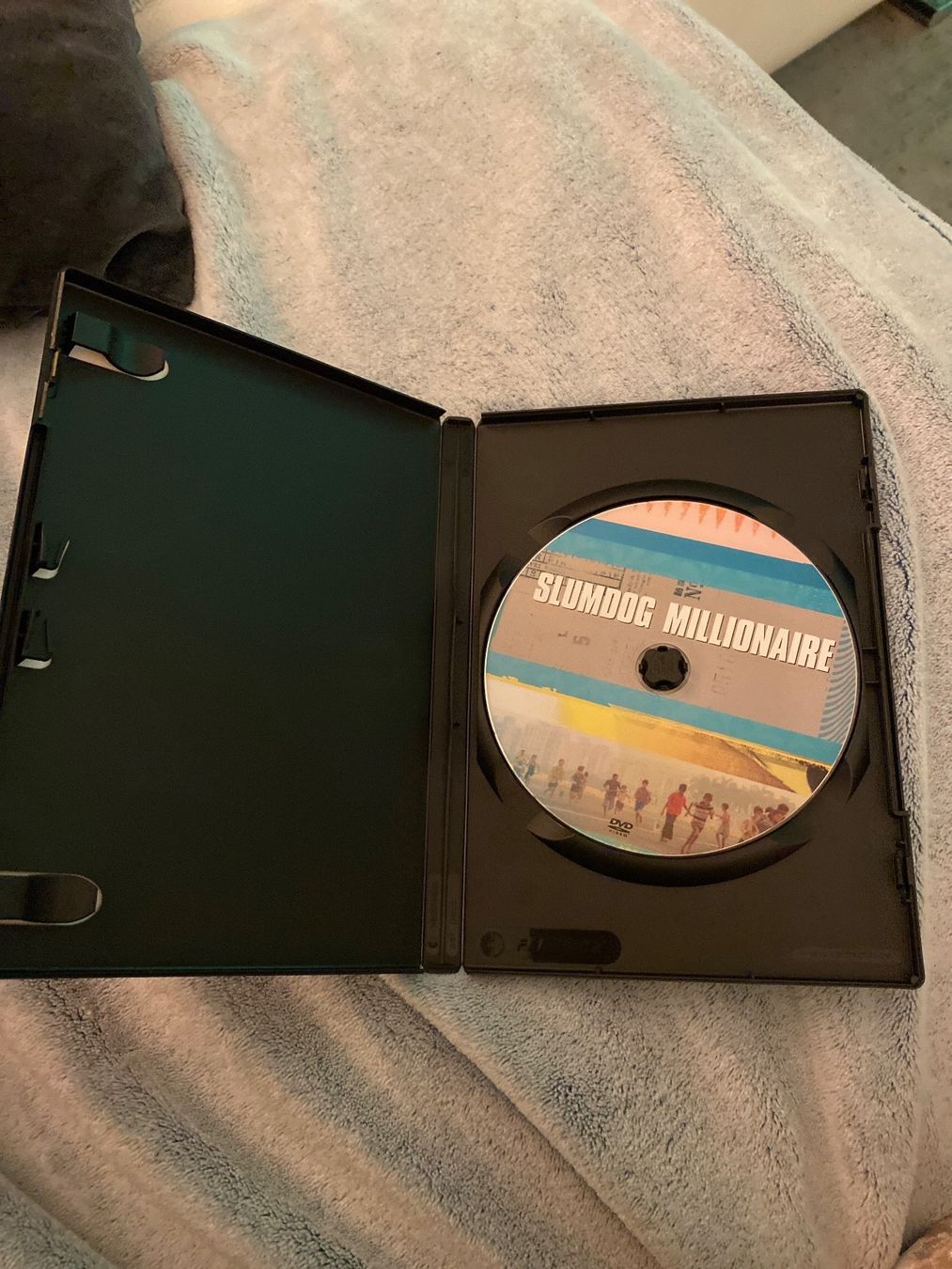 Tutti i DVDs: Slumdog Millionaire DVD – Usato da Dübendorf venduto da GinaGiulia 2