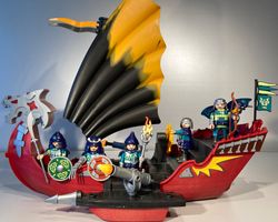 Playmobil Asia Drachen-Kampfschiff mit Besatzung und Drachen