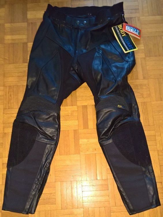 Pantalons: Motorradhose Akito – Neuf (Voir description) à Oetwil am See par bushcrafter