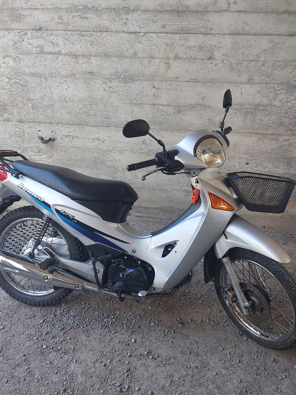Honda Scooters: honda anf125 – Gebraucht aus Wattwil von wattwil1992