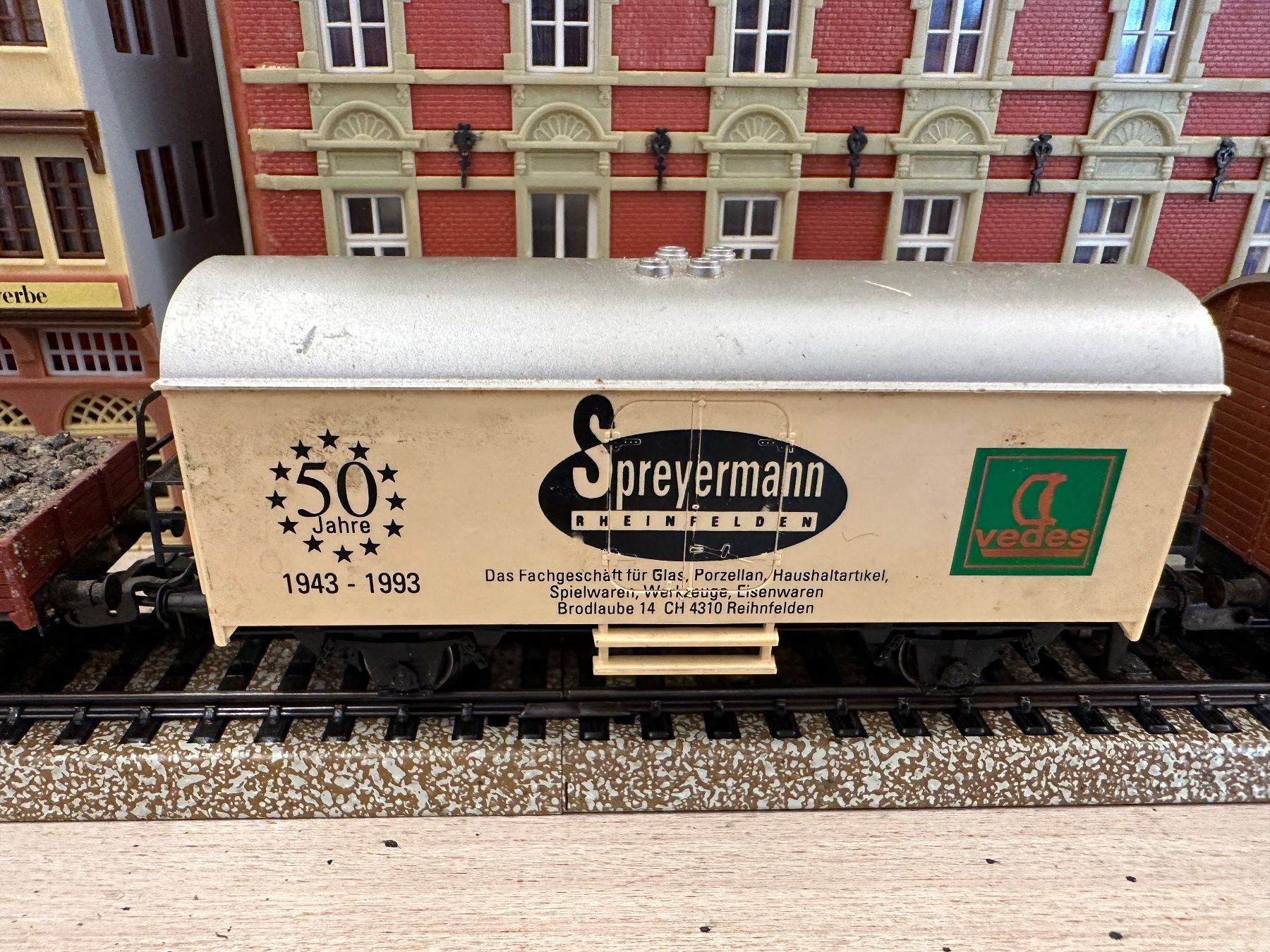 Märklin Modelleisenbahnen: Märklin 3029 Werkslok und Güterzug – Gebraucht aus Lupsingen von New-Haven 4