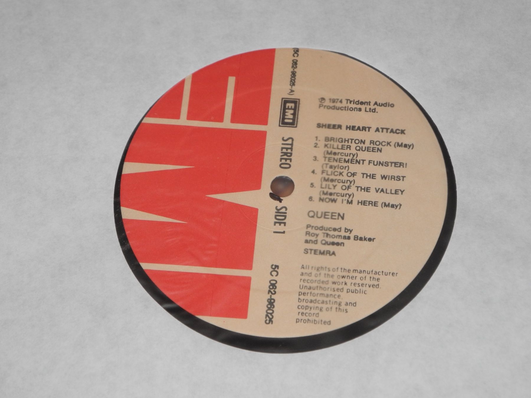 Vinyles: QUEEN: SHEER HEART ATTACK - EMI – Neuf (Voir description) à Fahrwangen par Swirl2 2