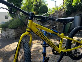 Yellow Radio Bike Co. Zuma 20" Kids Bike - Great Summer R...