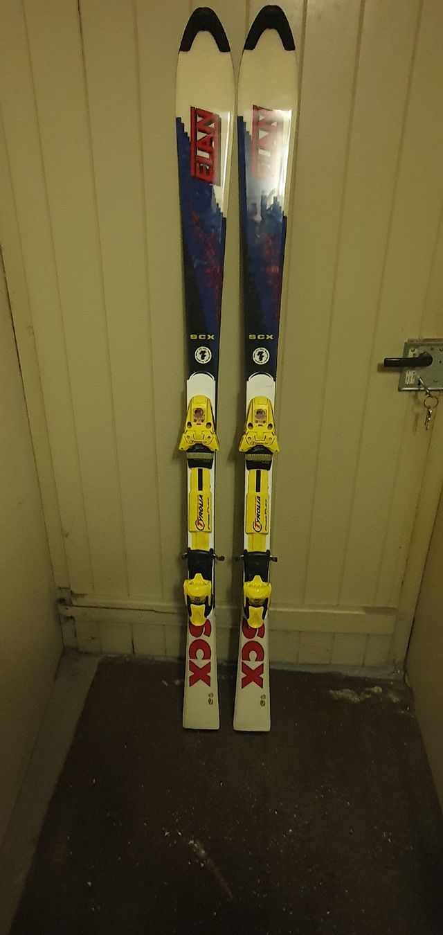 Elan Skis: Elan SCX 15 mit Powercarve Platte – Gebraucht aus Burgdorf von schlange034