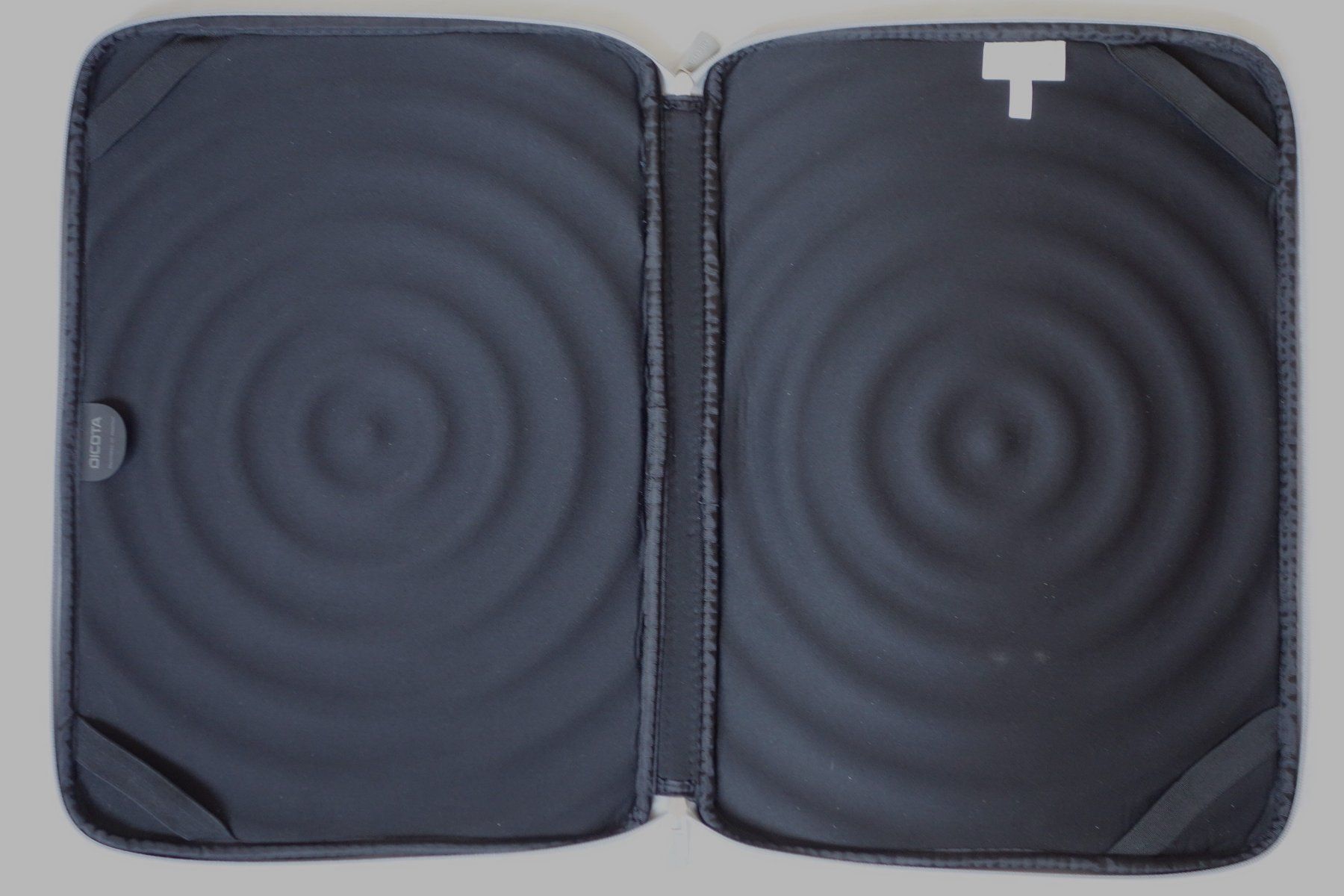 Borse: Laptop-Tasche Dicota – Usato da Thun venduto da Bluecat238 2