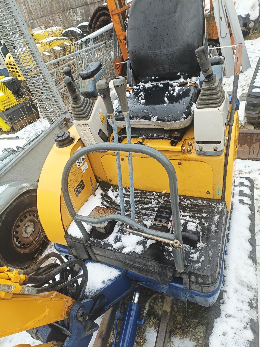 Hutter Escavatori: Bagger Hutter IHI 16NX – Usato da St. Antoni venduto da DuraMa 4