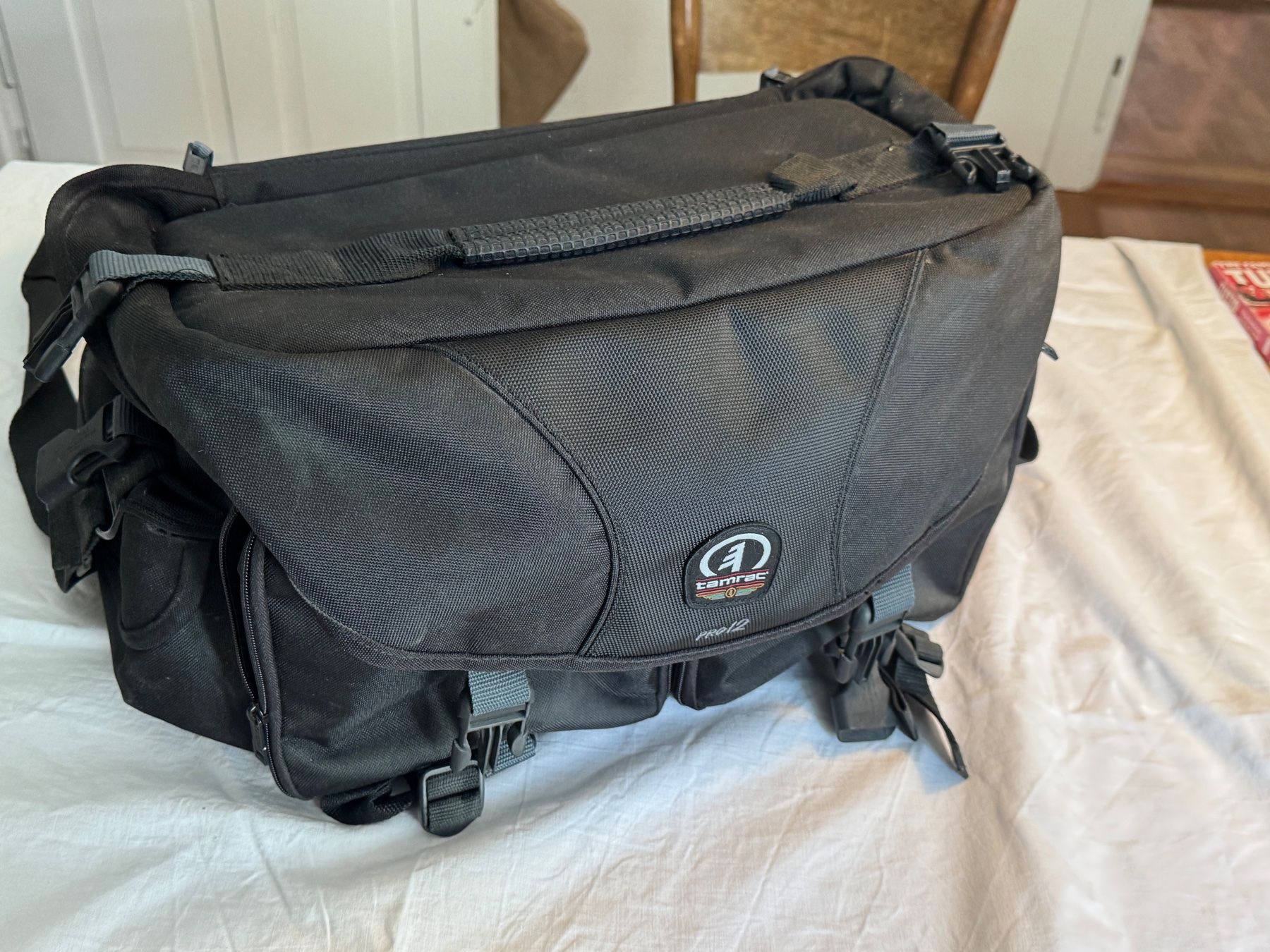 Tamrac Taschen: Kameratasche Tamrac Pro12 – Gebraucht aus Uster von fredigut