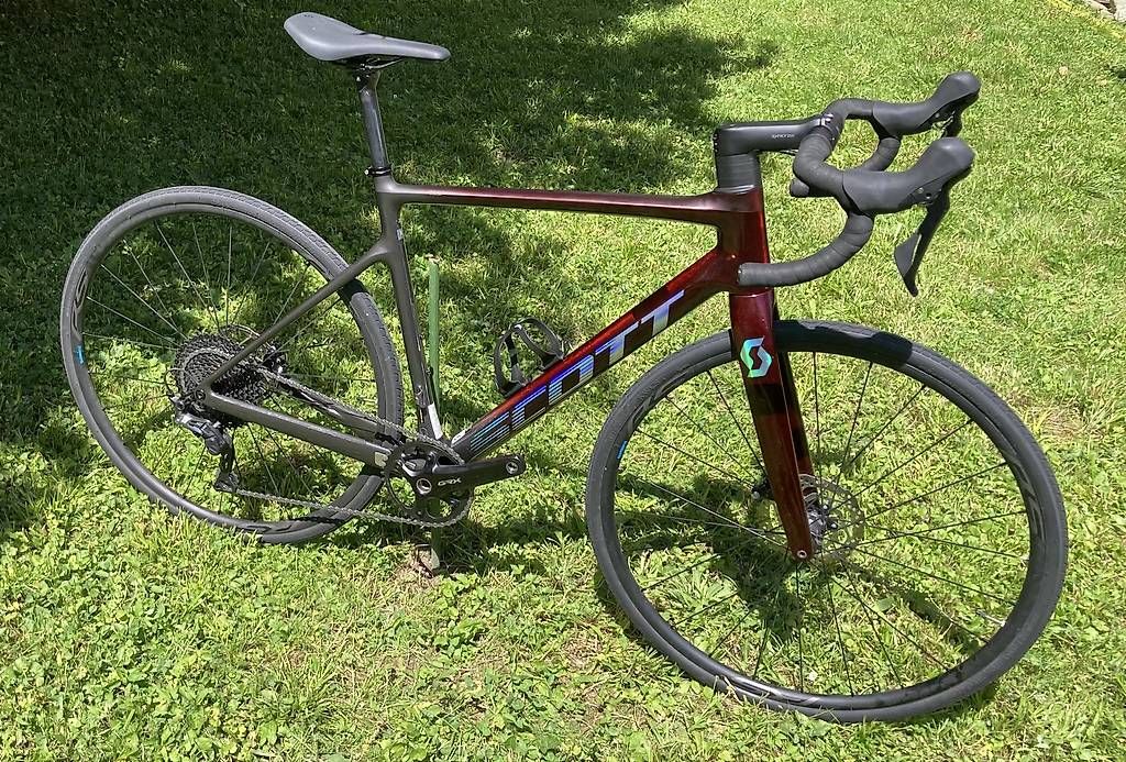 Biciclette: Vélo carbone Scott Addict 30 t54 – Usato da Pully venduto da philippe.zehit