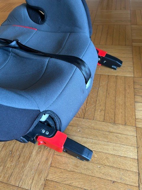 Osann Auto-Kindersitze: Kindersitz mit Isofix und Gurtfix Osann – Gebraucht aus Zürich von Hschuler 1
