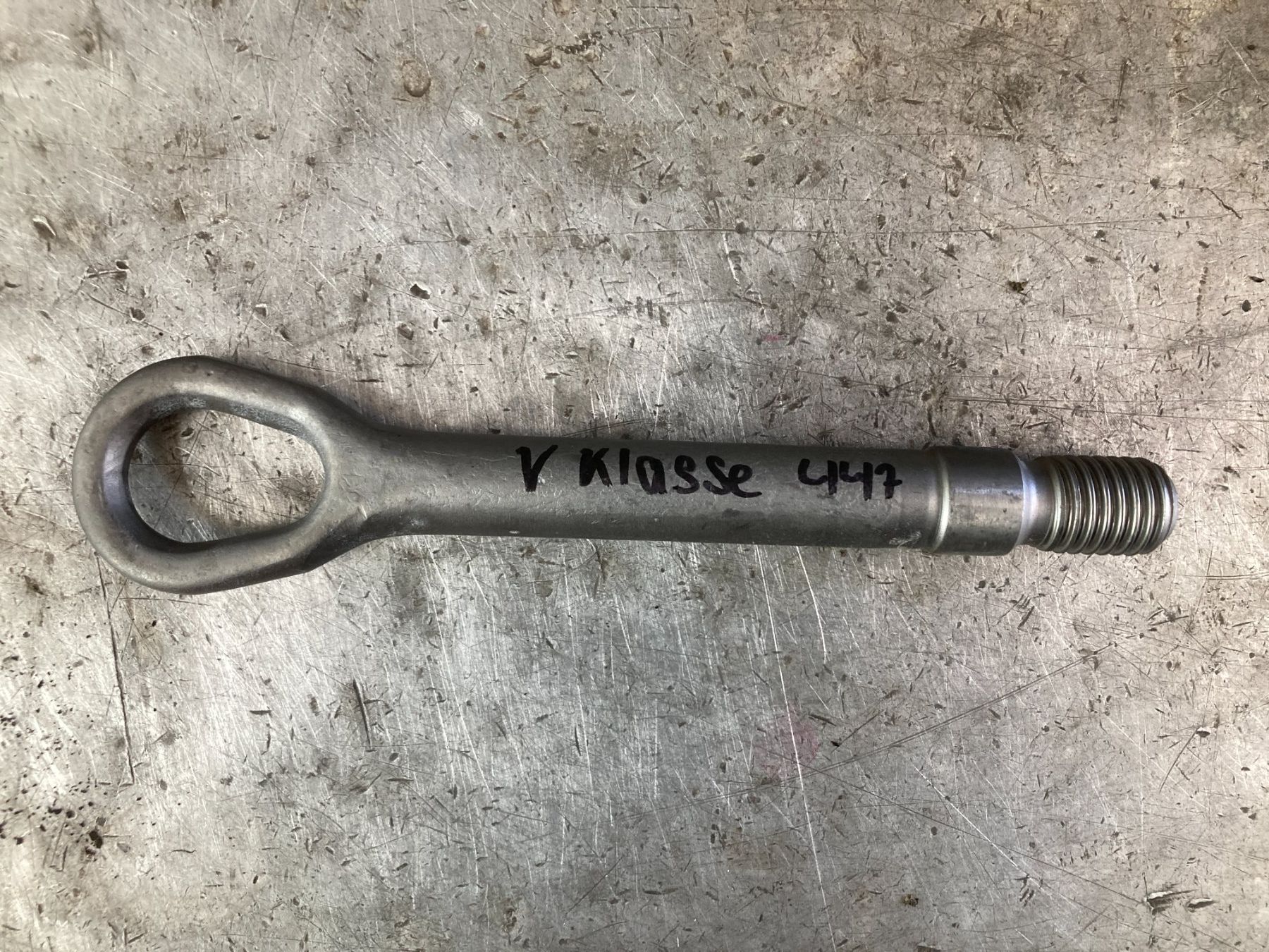 Mercedes-Benz Tutti pezzi di ricambio auto: Abschlepphacken Mercedes Benz Vito V Klasse 447 Abschleppöse – Nuovo (secondo la descrizione) da Cham venduto da WB2223 3