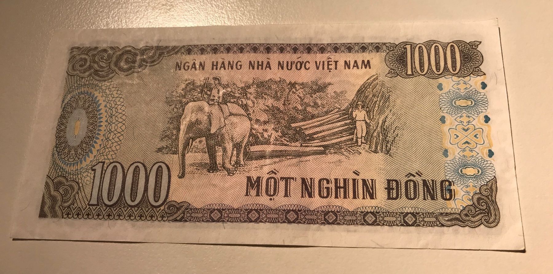 Banknoten: Vietnam 1000 Dong 1988 – Gebraucht aus Algetshausen von Carrhard 1