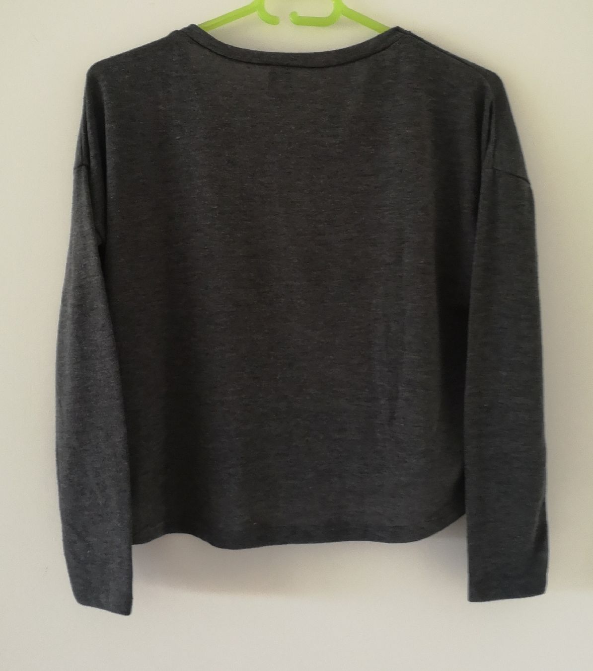 Zebra Maglioni & Felpe: kurzer Pulli Gr. XS/S - zebra- Spendenaktion – Usato da Unterkulm venduto da Beljasch 3